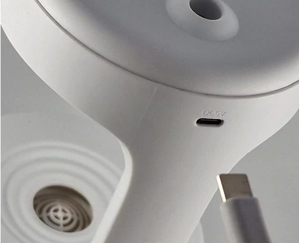 Anti-Gravity Humidifier™