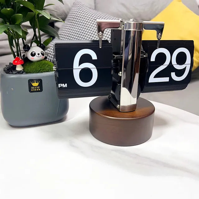 Calm Desktop Clock