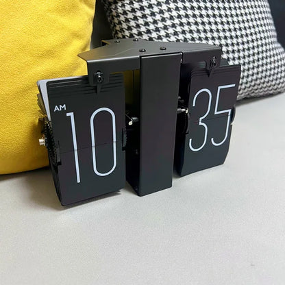 Calm Desktop Clock